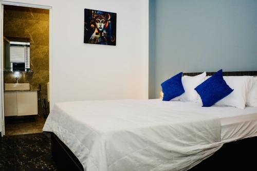 Room 2